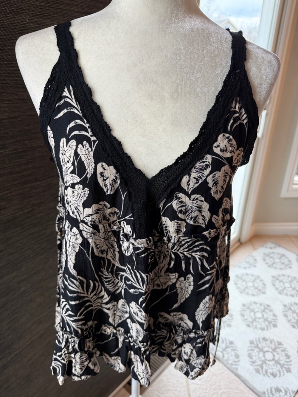 Black and White Floral Tank Top — Flowy Boho Style w/Crochet Trim